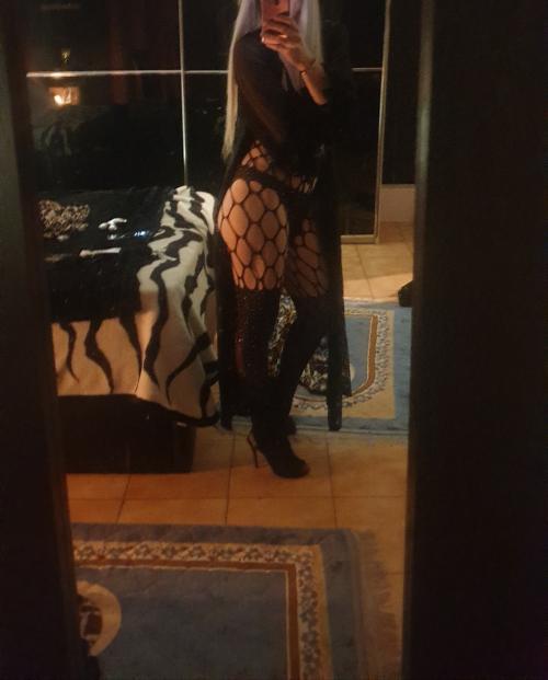 Ariana Raissa Crazy Anal 100 % ProfondDeplacement Crazy Anal / Sodomie Profond  24 h 7/7